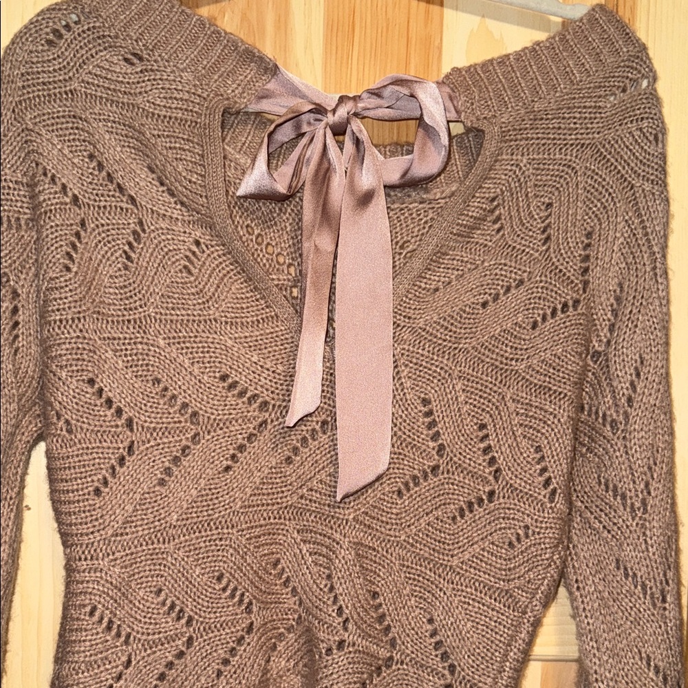Satin Bow Open Back Abercrombie & Fitch Rose colored Knit Sweater-Stunning on!